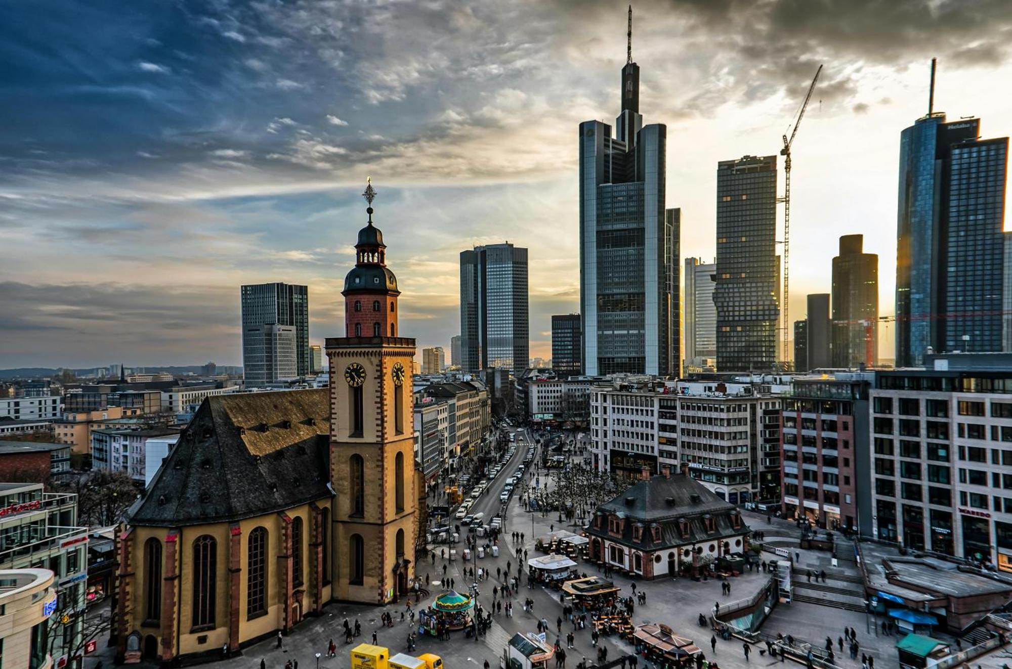 Hotel Rossija Frankfurt am Main Ngoại thất bức ảnh